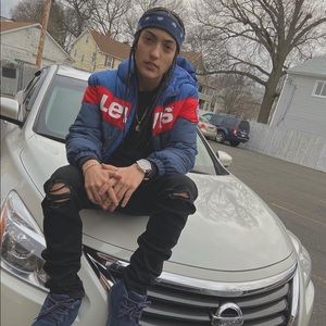 Meet your Posher, Sema